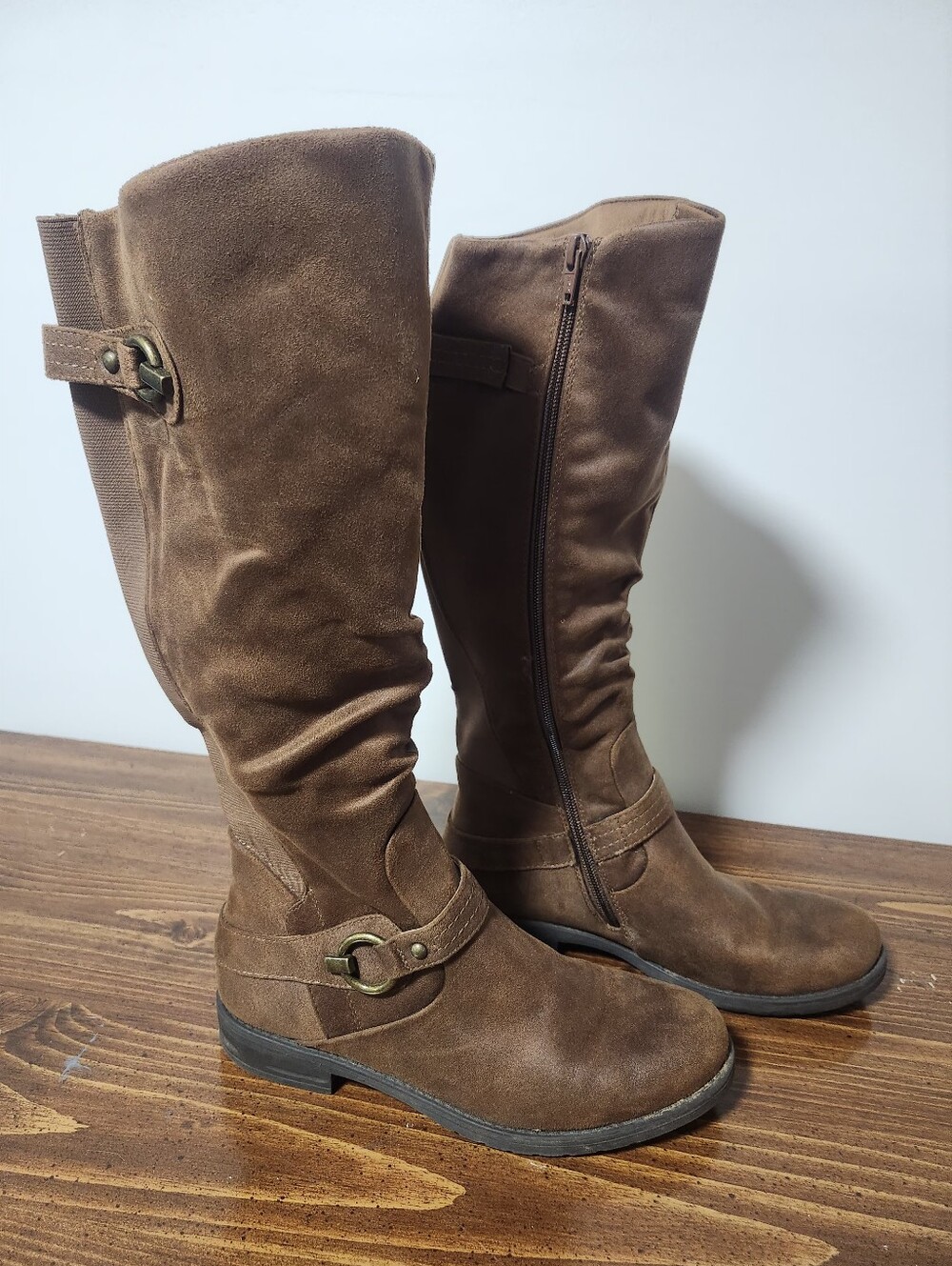 Denver Hayes Women’s Tall Brown Suede Riding Boots